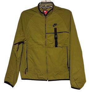 Men’s Nike Tech Woven Jacket in Pacific Moss/Black Sz XS NWT